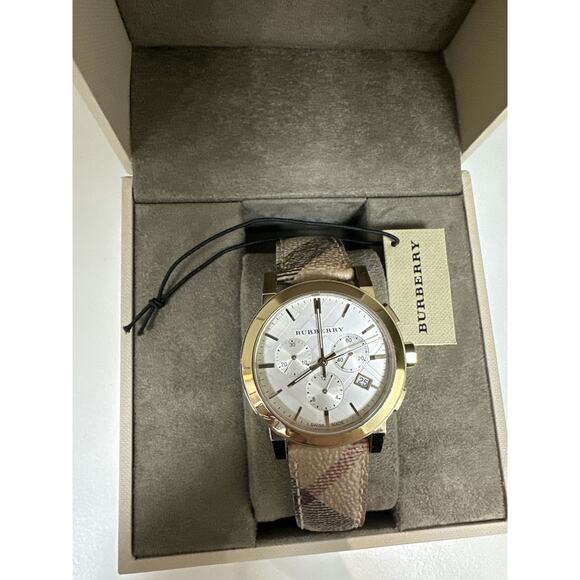 Burberry Swiss Made Chronograph Watch Beige Check Strap Excellent Condition Box - Picture 1 of 5